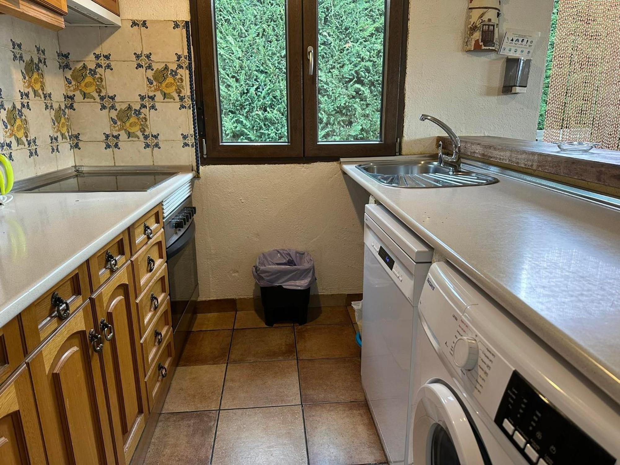 Vivienda De Uso Turistico El Nido Pensionat La Serrada Exteriör bild