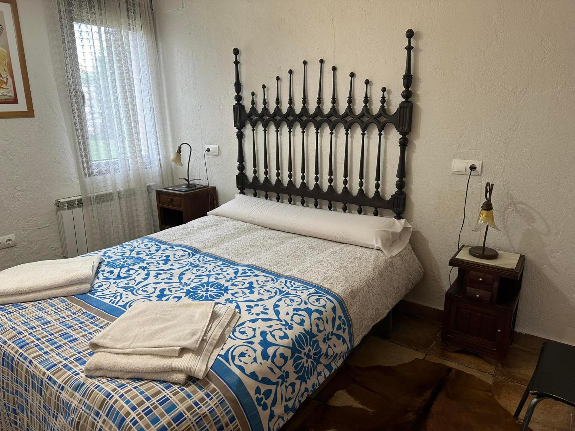 Vivienda De Uso Turistico El Nido Pensionat La Serrada Exteriör bild